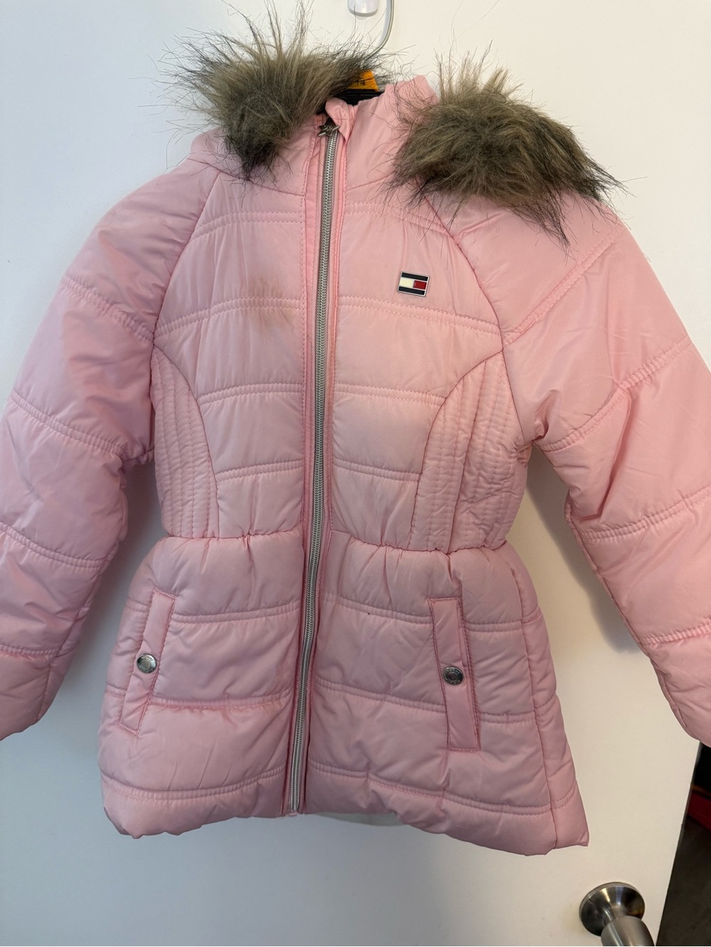 Tommy Hilfiger Light Pink Quilted Girls Puffer Coat with Faux Fur Hood - Picture 1 of 4